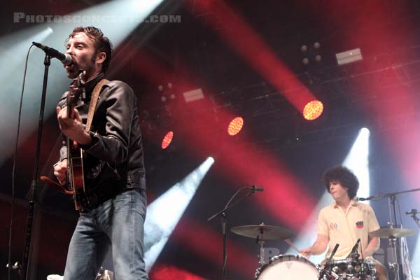 BLACK LIPS - 2017-08-25 - SAINT CLOUD - Domaine National - Scene du Bosquet - Jared Swilley - Oakley Munson